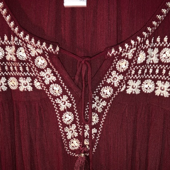 Tribal print bell sleeve dress - Picture 2 of 2